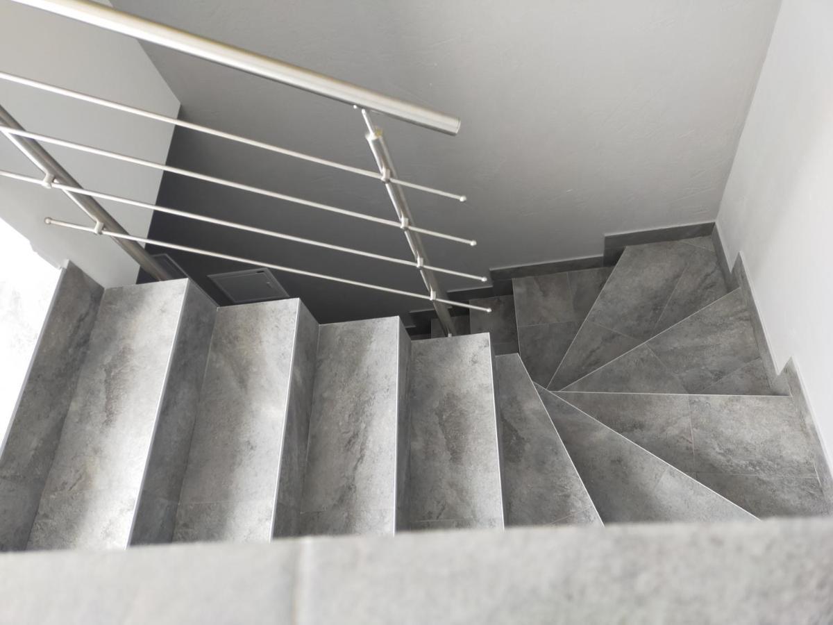 لوبين Apartament - Come In المظهر الخارجي الصورة