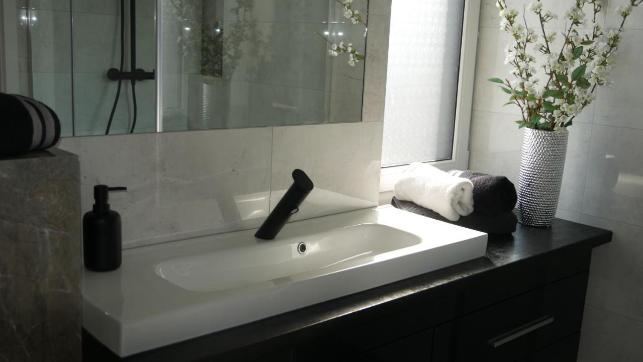 لوبين Apartament - Come In المظهر الخارجي الصورة